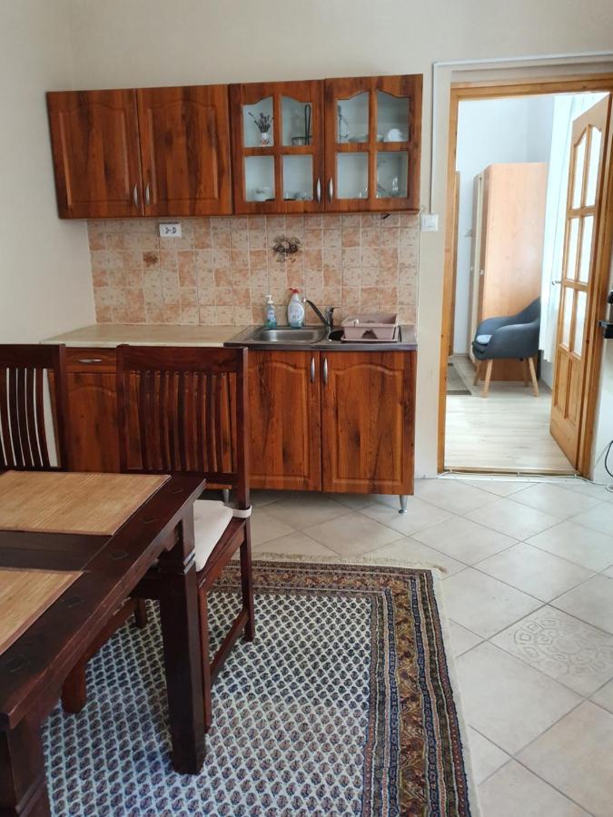 Almagyar Vendeghaz Eger Room photo
